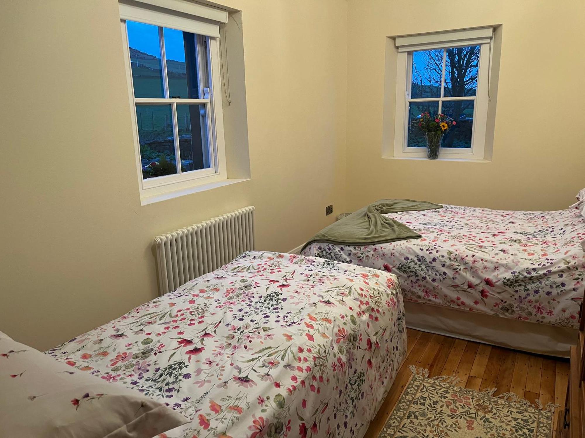 Dunnaglea Cottage, Баллинтой Экстерьер фото