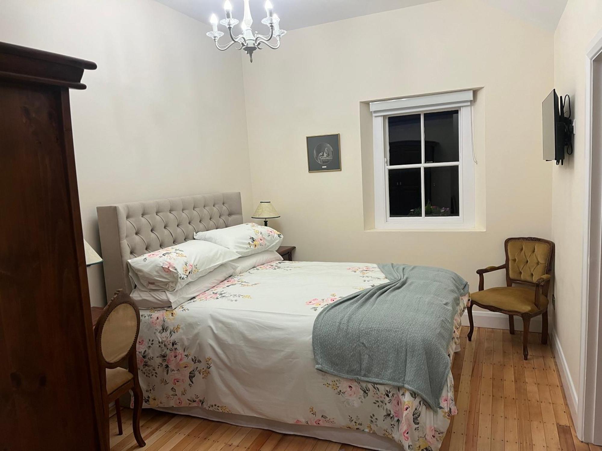 Dunnaglea Cottage, Баллинтой Экстерьер фото