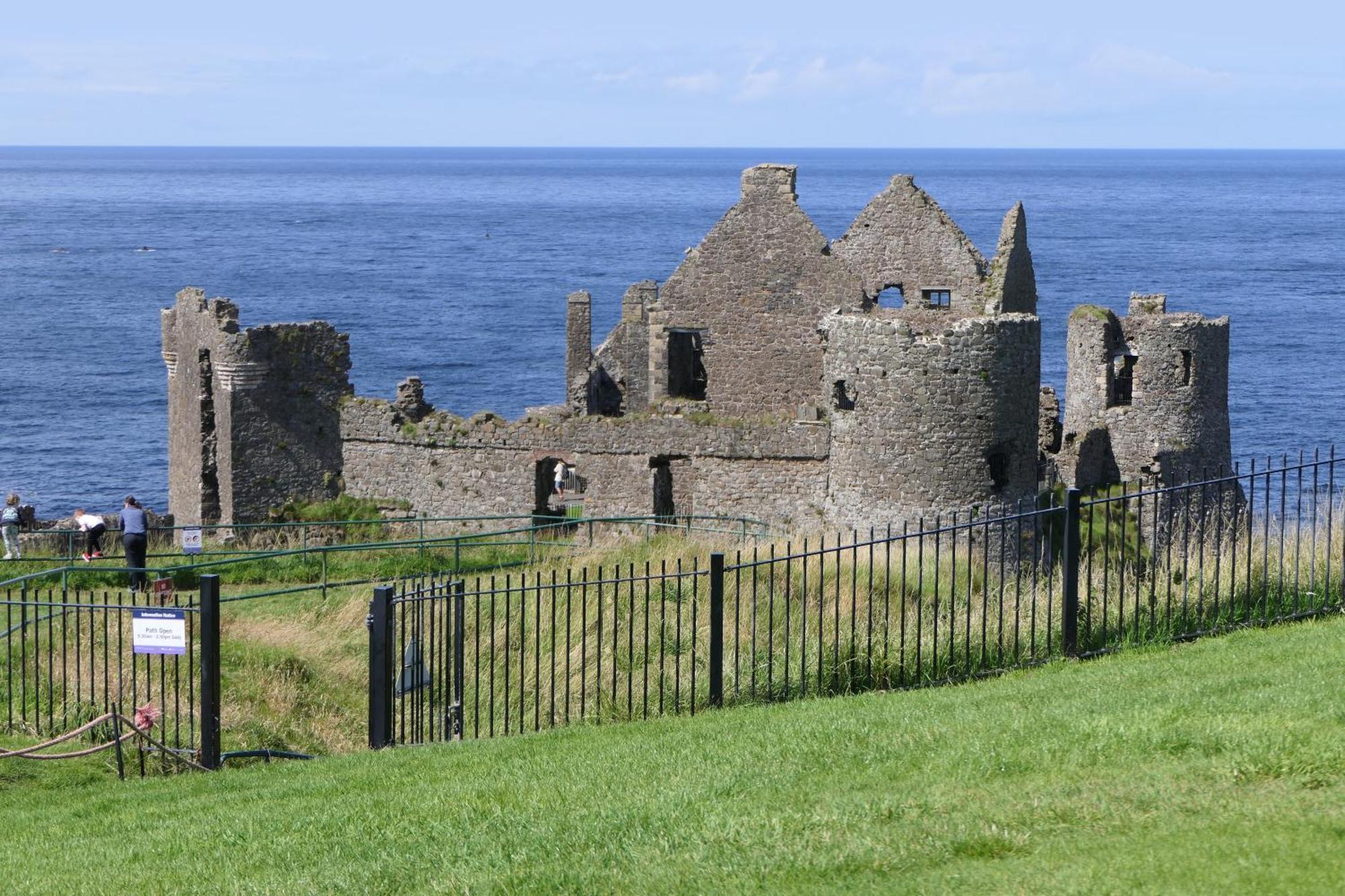 Dunnaglea Cottage, Баллинтой Экстерьер фото